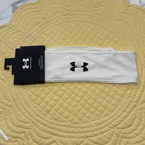 Under Armour tie headband
